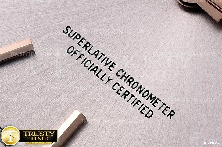 0419 RDD0219E – DayDate 36mm RelaxedFit 695